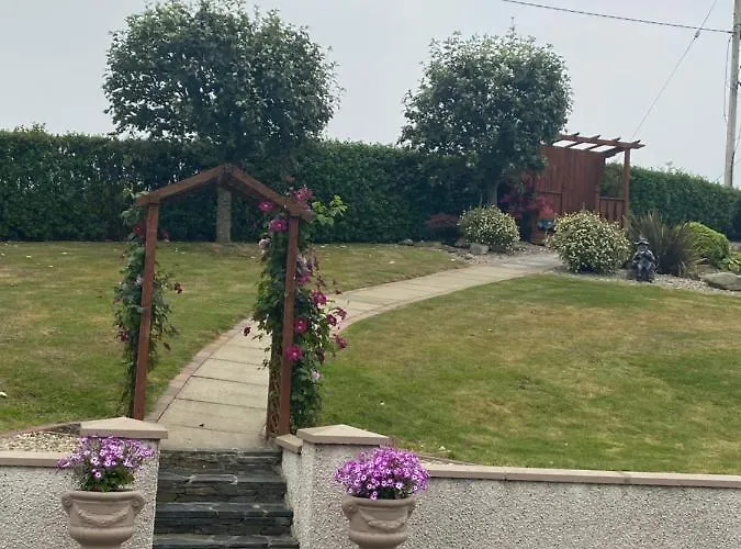 Sleadrin View Bed & Breakfast