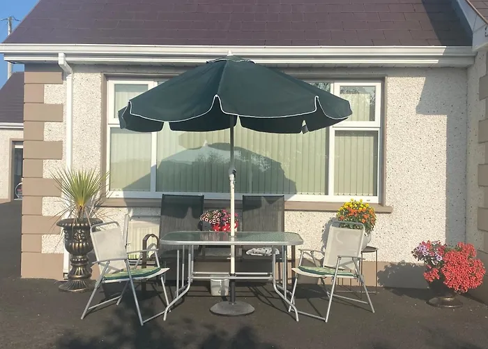 Bed & Breakfast Sleadrin View *